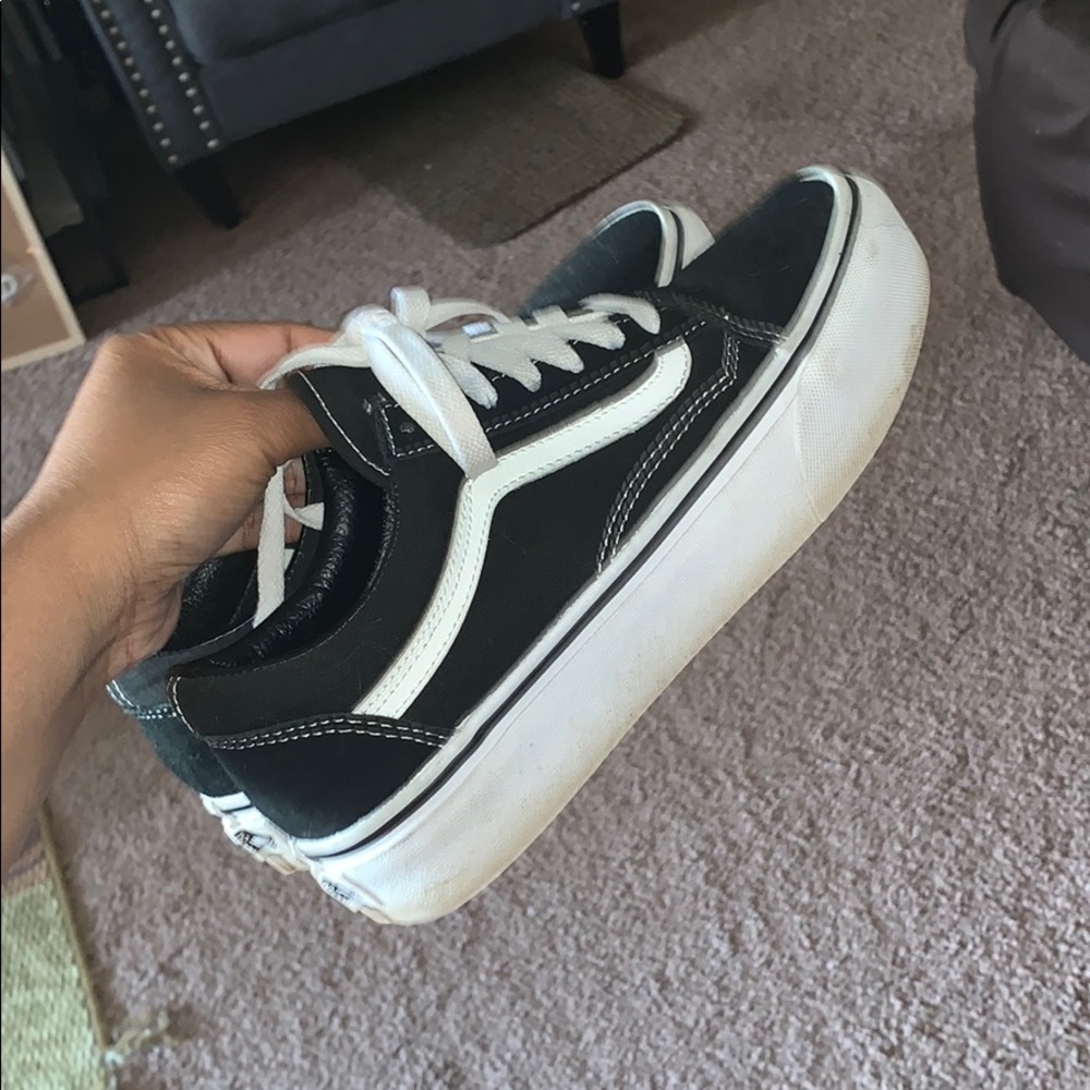 Vans platforms size 6 men’s/7.5 women’s